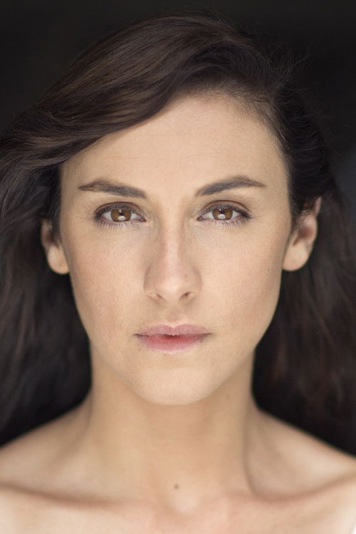 Photo of Hannah Raven Smith