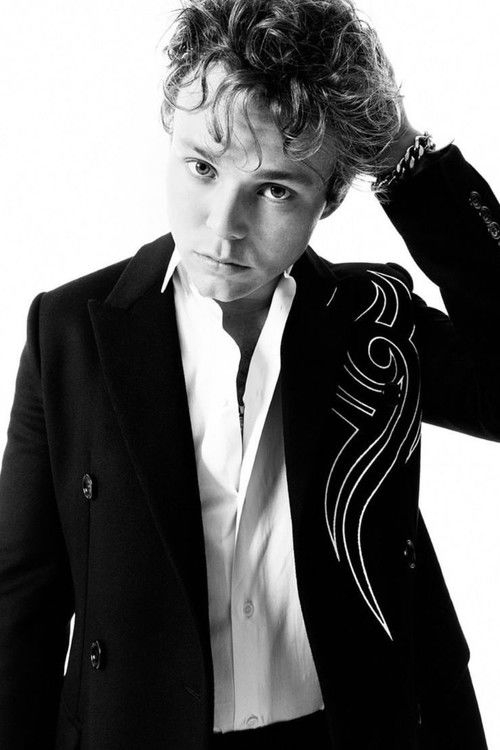 Photo of Ashton Irwin