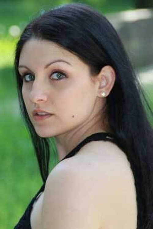 Photo of Annika Strauss