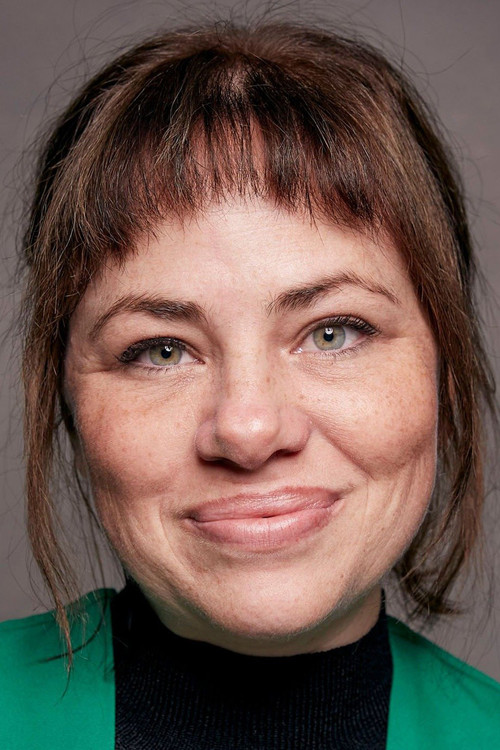 Photo of Karine Teles