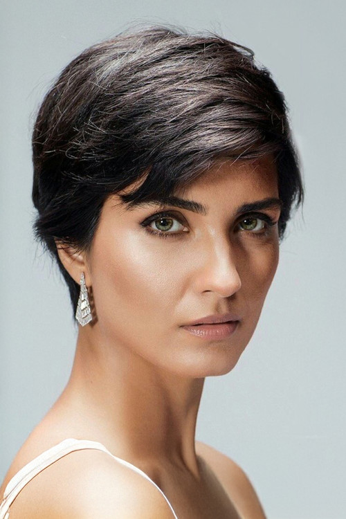 Photo of Tuba Büyüküstün
