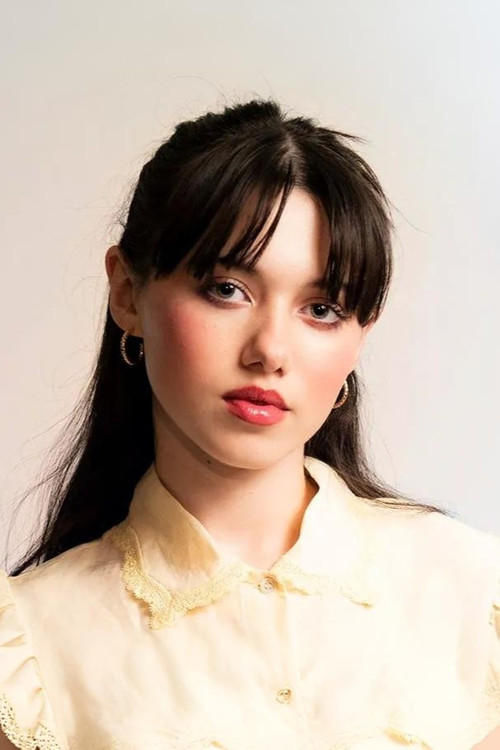 Photo of Violet McGraw