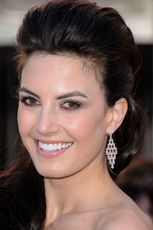 Photo of Elizabeth Chambers