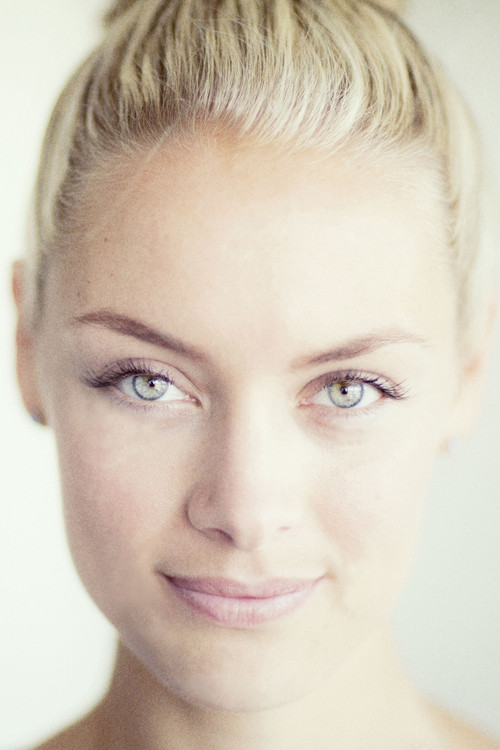Photo of Rachel Skarsten