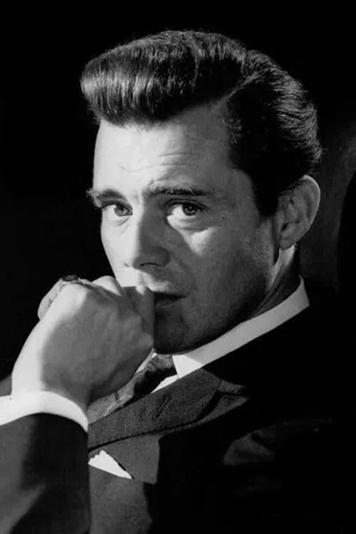 Photo of Dirk Bogarde