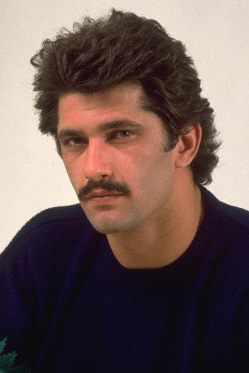 Photo of Kenan Kalav