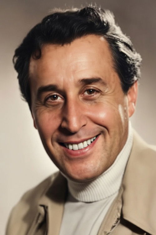 Photo of Kenan Büke