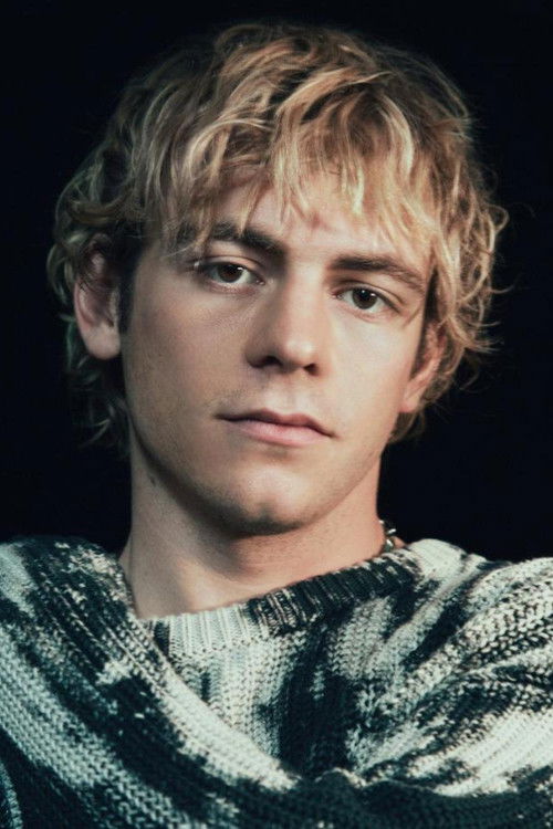 Photo of Ross Lynch