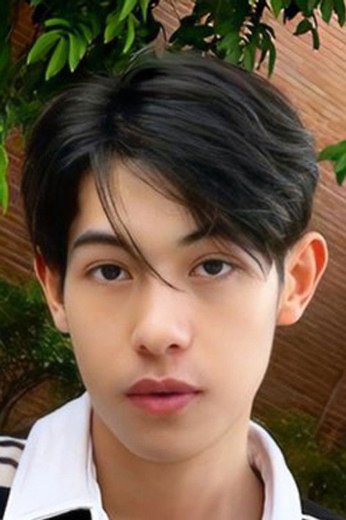 Photo of Kaweewat Samapongwiwat