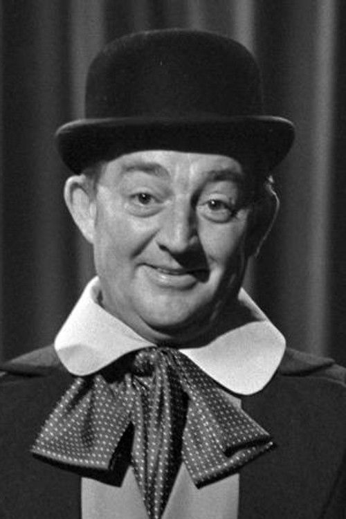 Photo of Buster Larsen