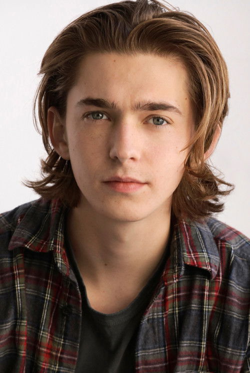 Photo of Austin Abrams