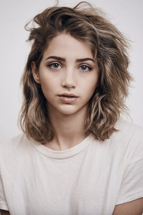 Photo of Emily Rudd