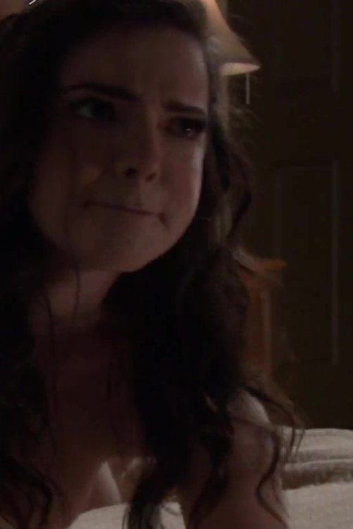 Photo of Sarah Hunter