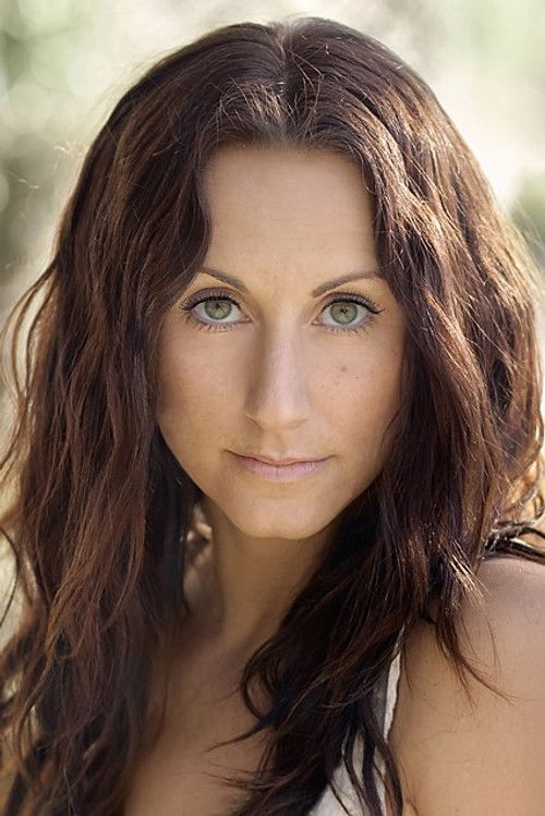 Photo of Amanda Barton