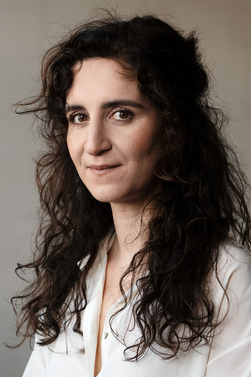 Photo of Elmira Bahrami