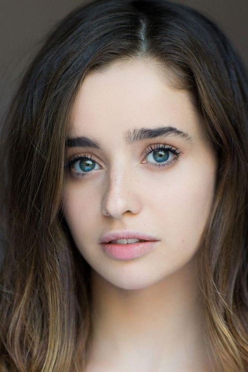 Photo of Holly Earl