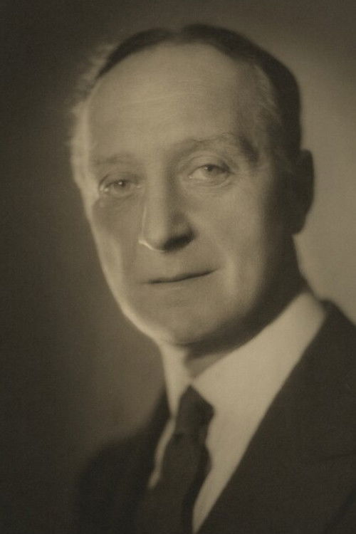 Photo of Robert Hale