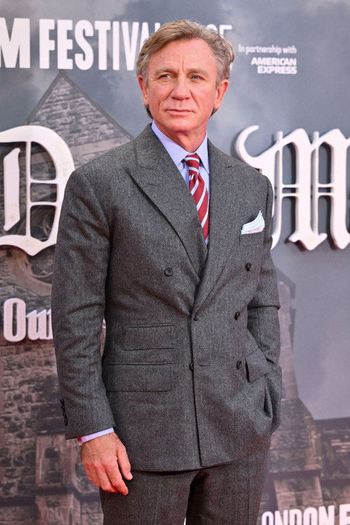 Photo of Daniel Craig