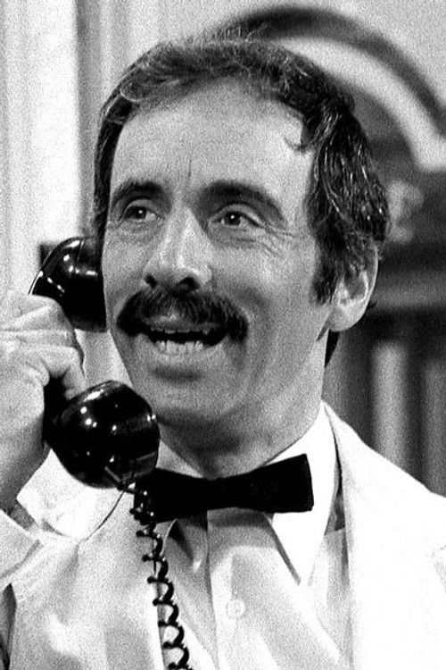 Photo of Andrew Sachs
