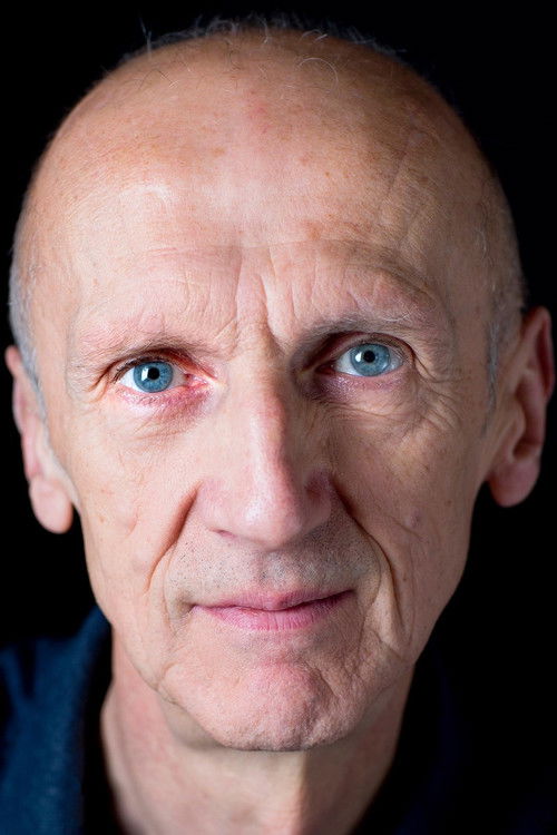 Photo of Ian Hanmore