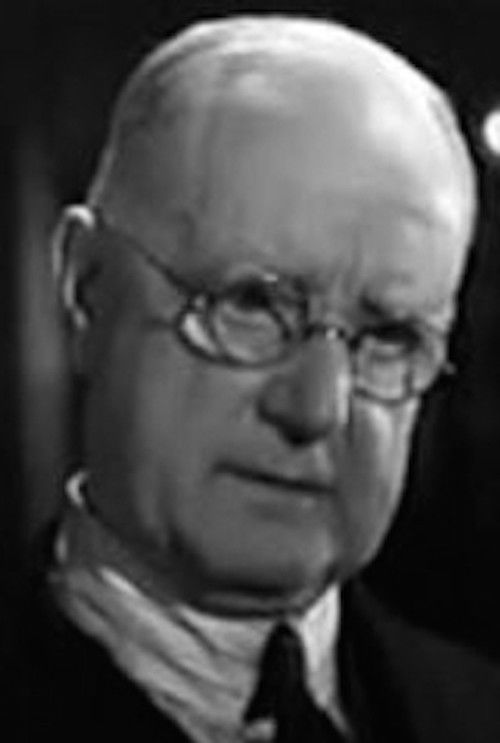 Photo of Aubrey Mallalieu