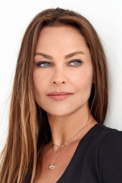 Photo of Hülya Avşar