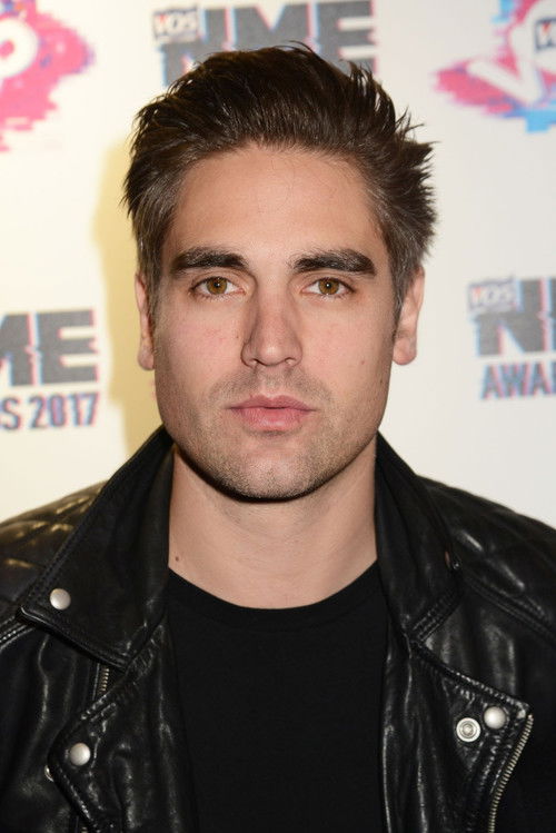 Photo of Charlie Simpson