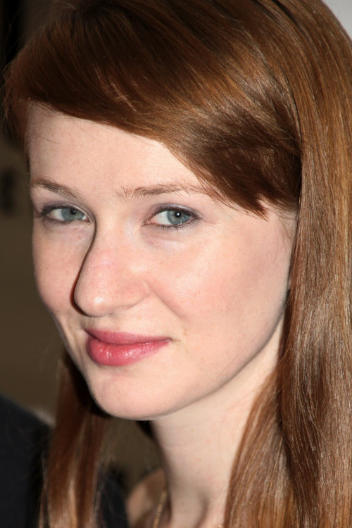 Photo of Halley Feiffer