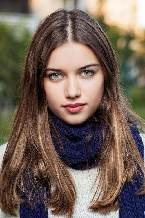 Photo of Afra Saraçoğlu