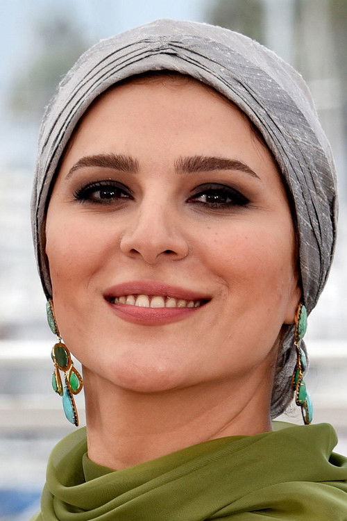 Photo of Sahar Dolatshahi