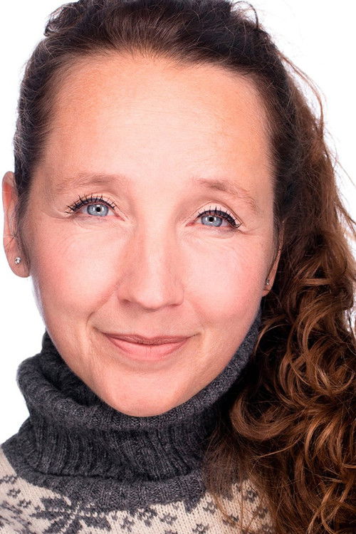 Photo of Linda Elvira