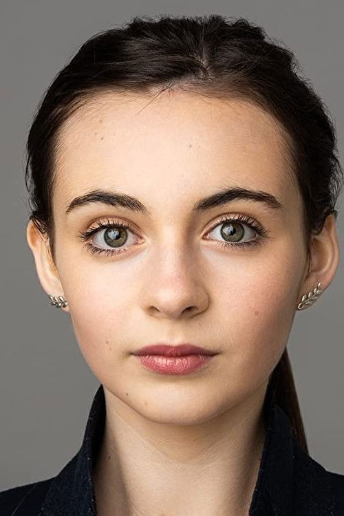 Photo of Lara McDonnell