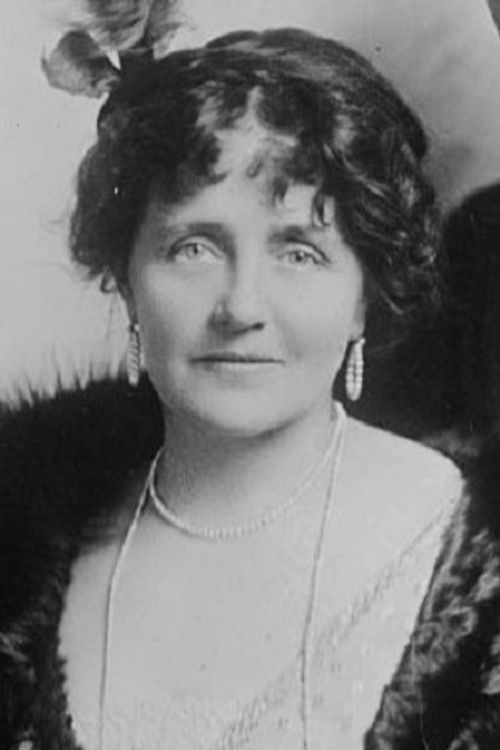 Photo of Eva Moore