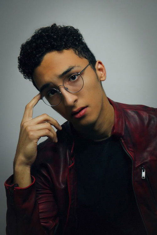 Photo of Logan Weisberg