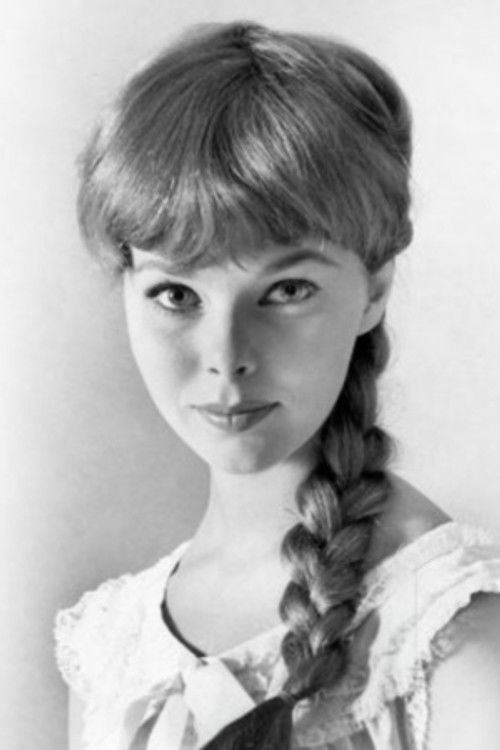 Photo of Anne Helm