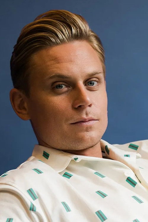 Photo of Billy Magnussen