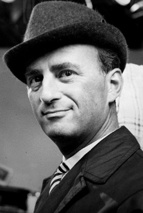 Photo of Sydney Tafler