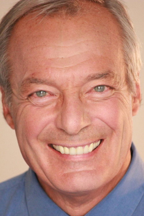 Photo of Louis Dezseran