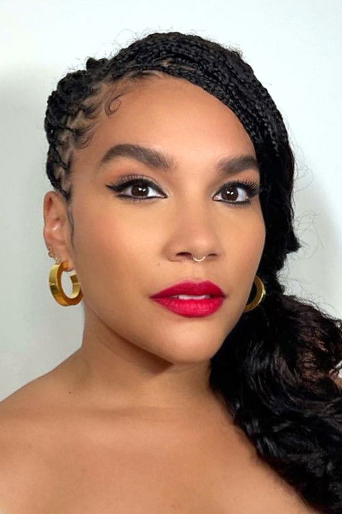 Photo of Emmy Raver-Lampman