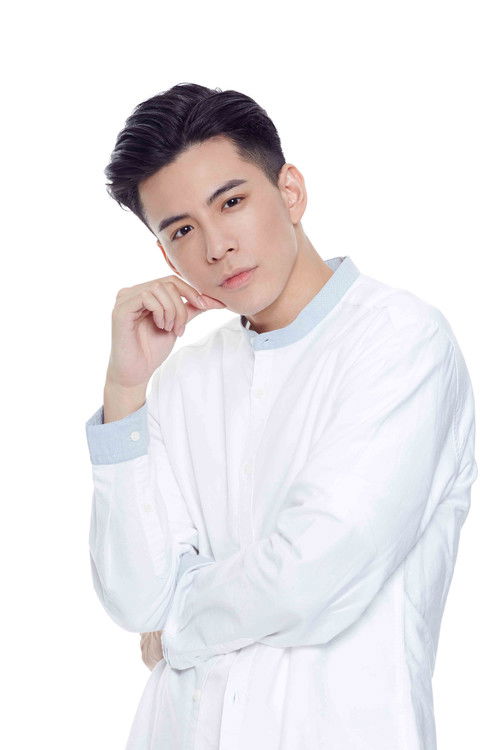 Photo of Charles Lin