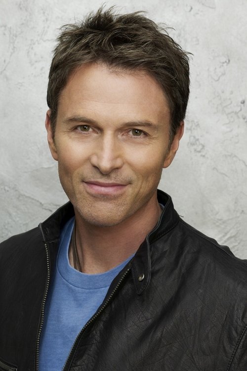 Photo of Tim Daly