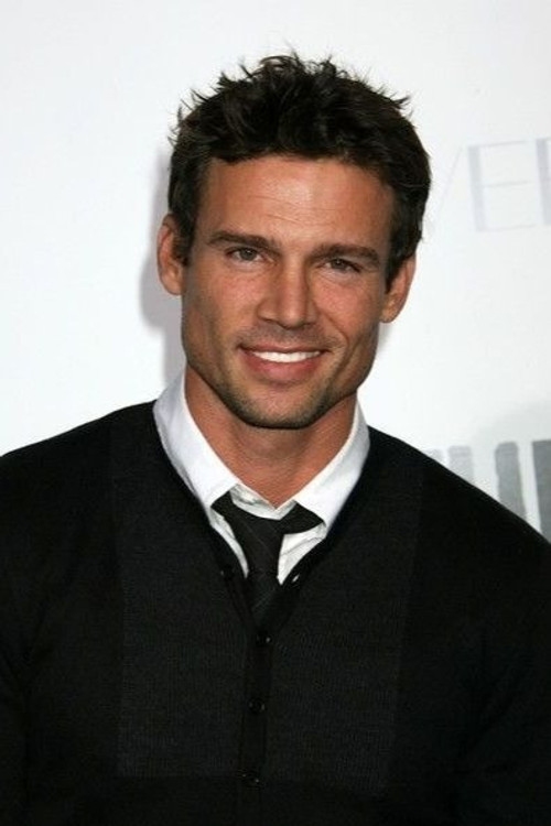 Photo of Ethan Erickson