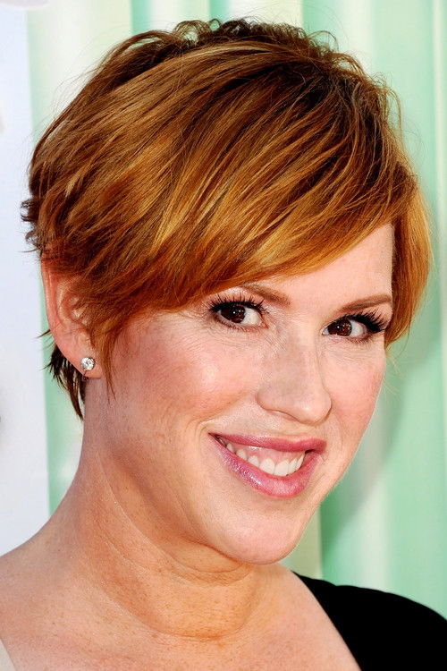 Photo of Molly Ringwald