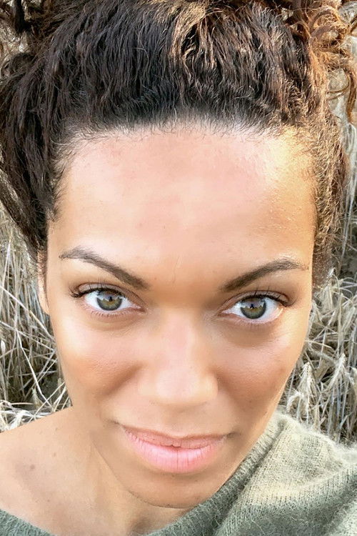 Photo of Rebecca Lina