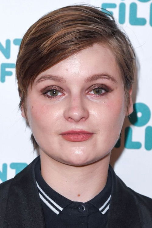 Photo of Lola Petticrew