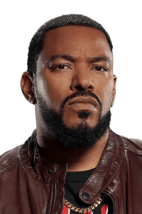 Photo of Laz Alonso