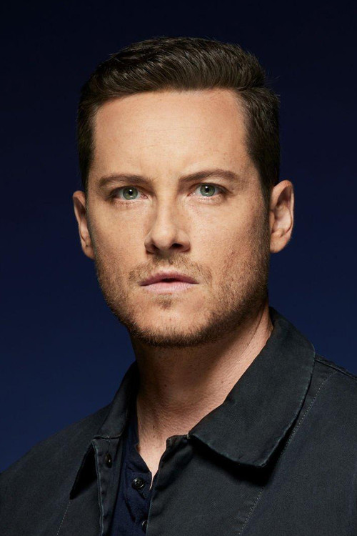 Photo of Jesse Lee Soffer