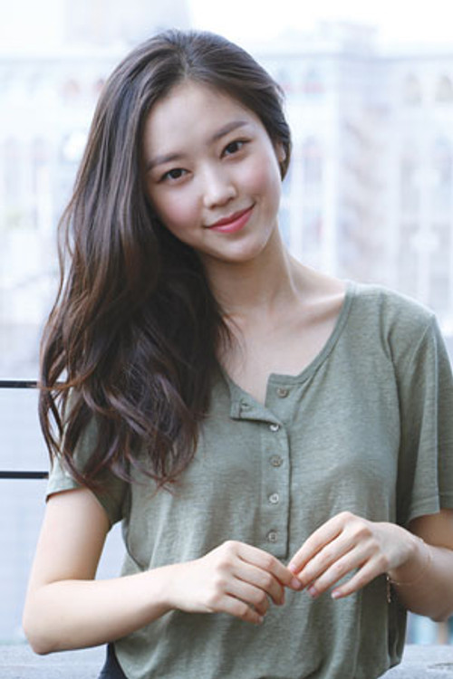 Photo of Choi Ri