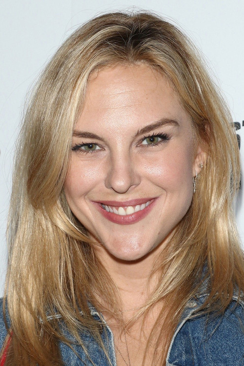 Photo of Chloe Brooks