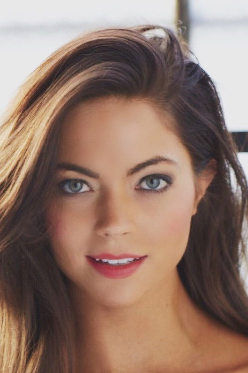 Photo of Caitlin Carver